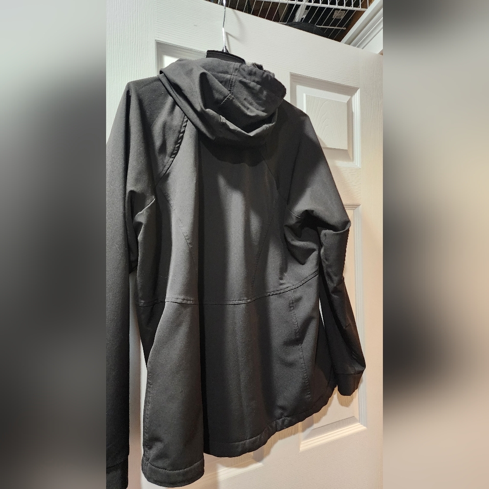 Kirkland Signature Black Women's Jacket - Picture 3 of 5
